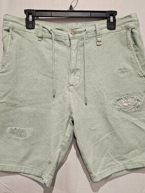 NWT Visionary Batman Collectible Men's Chino Pants Size 32 Casual